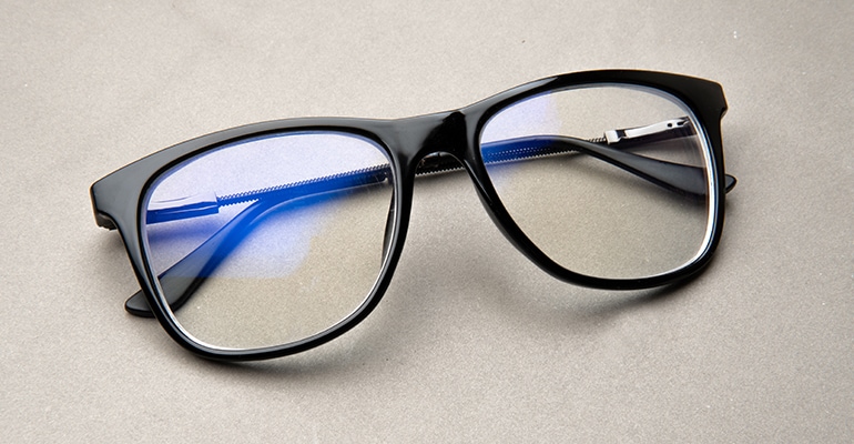 blue light blocking glasses