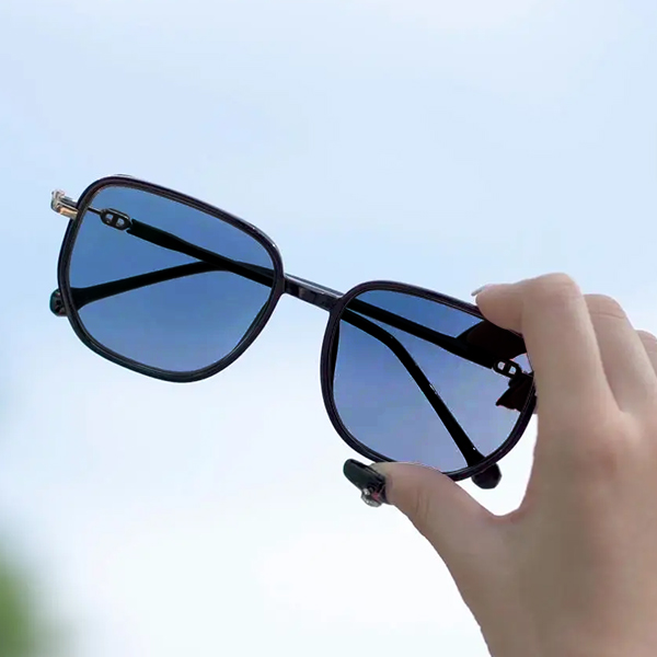 Katherine Polygon Black Eyeglasses