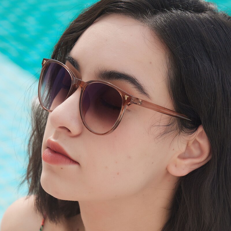 Chamomile Brown Round TR90 Sunglasses