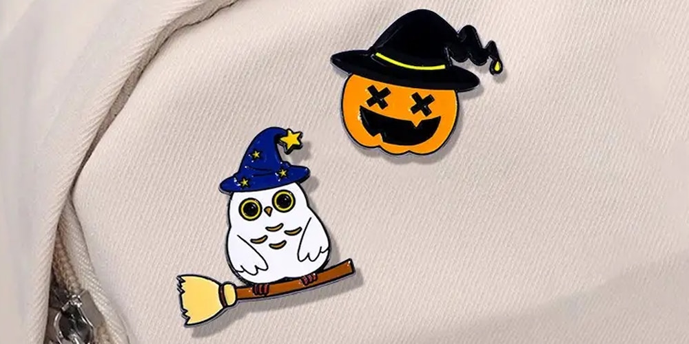 Halloween Owl Witch Badge/Brooch